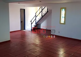 Foto 1 de Casa com 5 Quartos à venda, 300m² em Palmeiras, Cabo Frio