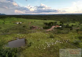 Foto 1 de Fazenda/Sítio com 4 Quartos à venda, 168m² em Rural, Paranã