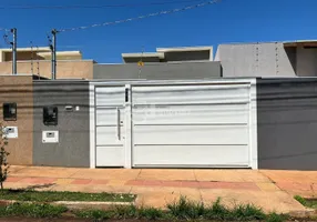 Foto 1 de Casa com 3 Quartos à venda, 104m² em Jardim Alto Sao Francisco, Campo Grande