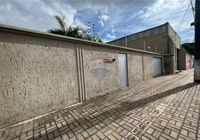 Foto 1 de Casa com 4 Quartos à venda, 700m² em Setor Central, Araguaína