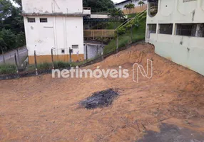 Foto 1 de Lote/Terreno para alugar, 517m² em Campo Grande, Cariacica