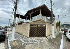 Foto 1 de Sobrado com 2 Quartos à venda, 130m² em Boqueirão, Praia Grande