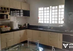 Foto 1 de Casa com 3 Quartos à venda, 242m² em São Benedito, Uberaba