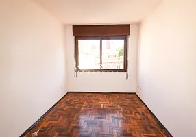 Foto 1 de Apartamento com 1 Quarto para alugar, 38m² em São João, Porto Alegre