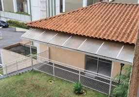 Foto 1 de Apartamento com 2 Quartos à venda, 40m² em São Pedro, Osasco