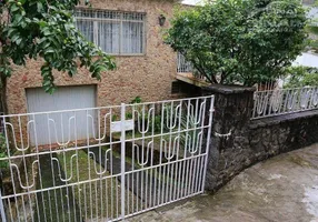 Foto 1 de Casa com 7 Quartos para venda ou aluguel, 600m² em Parque Colonial, São Paulo