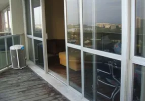 Foto 1 de Apartamento com 4 Quartos à venda, 210m² em Barra da Tijuca, Rio de Janeiro
