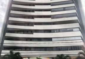 Foto 1 de Apartamento com 4 Quartos à venda, 270m² em Guararapes, Fortaleza