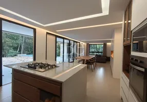 Foto 1 de Casa com 4 Quartos à venda, 300m² em Bosque Residencial do Jambreiro, Nova Lima