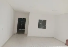 Foto 1 de Casa com 2 Quartos para venda ou aluguel, 80m² em Itapuã, Salvador