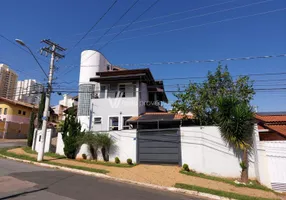 Foto 1 de Sobrado com 5 Quartos para venda ou aluguel, 370m² em Mansões Santo Antônio, Campinas