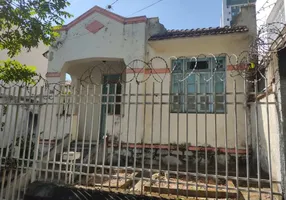 Foto 1 de Casa com 4 Quartos à venda, 200m² em Barro Preto, Belo Horizonte