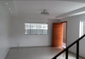 Foto 1 de Sobrado com 3 Quartos para alugar, 144m² em Jardim Vila Formosa, São Paulo