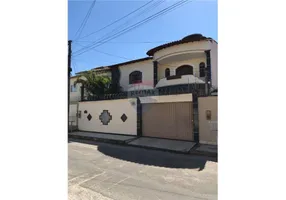 Foto 1 de Casa com 4 Quartos à venda, 250m² em Jardim Caraipe, Teixeira de Freitas