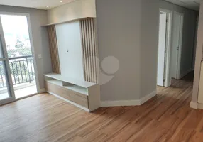 Foto 1 de Apartamento com 3 Quartos para alugar, 70m² em Santana, São Paulo