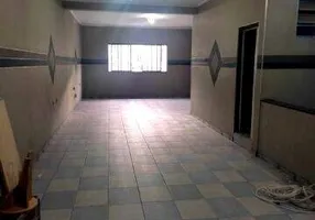 Foto 1 de Sobrado com 3 Quartos para alugar, 324m² em Jardim Monte Libano, Santo André