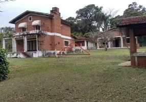 Foto 1 de Fazenda/Sítio com 6 Quartos à venda, 362m² em Ponta dos Cambaras, Avaré