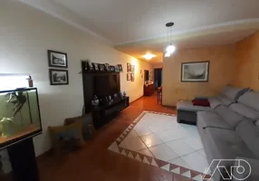 Foto 1 de Casa de Condomínio com 3 Quartos à venda, 250m² em Jardim Caxambú, Piracicaba