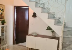 Foto 1 de Sobrado com 3 Quartos à venda, 120m² em Vila Butantã, São Paulo