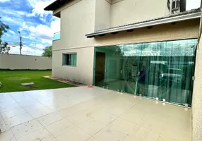 Foto 1 de Sobrado com 3 Quartos à venda, 160m² em Moinho dos Ventos, Goiânia