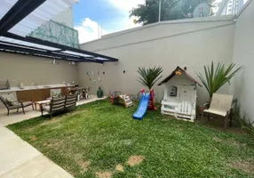 Foto 1 de Casa com 4 Quartos à venda, 197m² em Brooklin, São Paulo