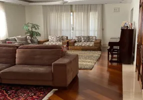 Foto 1 de Apartamento com 4 Quartos à venda, 349m² em Jardim, Santo André
