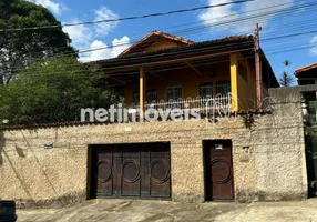 Foto 1 de Casa com 3 Quartos à venda, 433m² em Indaiá, Belo Horizonte