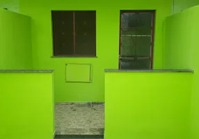 Foto 1 de Casa de Condomínio com 1 Quarto para alugar, 40m² em Guaratiba, Rio de Janeiro