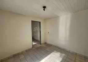 Foto 1 de Casa com 1 Quarto para alugar, 34m² em Jardim Primavera, São José do Rio Preto