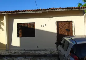 Foto 1 de Casa com 2 Quartos para alugar, 40m² em Vila União, Fortaleza