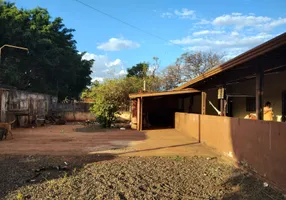 Foto 1 de Fazenda/Sítio com 3 Quartos à venda, 80m² em Recanto das Flores, Uberaba