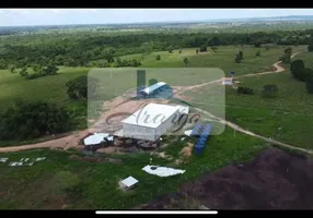 Foto 1 de Fazenda/Sítio com 4 Quartos à venda, 394m² em Setor Central, Arapoema