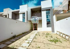 Foto 1 de Casa com 4 Quartos à venda, 145m² em Centro, Eusébio