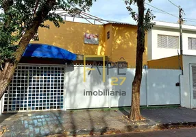 Foto 1 de Sobrado com 10 Quartos à venda, 380m² em Jardim das Laranjeiras, São Paulo