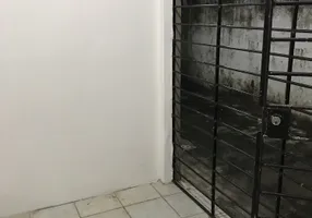 Foto 1 de Apartamento com 2 Quartos para alugar, 75m² em Torrões, Recife