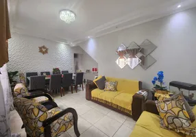 Foto 1 de Casa com 3 Quartos à venda, 192m² em Tude Bastos, Praia Grande