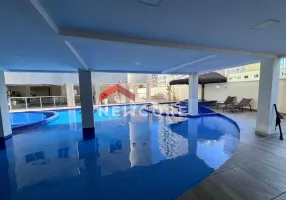 Foto 1 de Apartamento com 4 Quartos à venda, 161m² em Meia Praia, Itapema