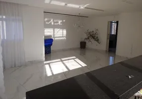 Foto 1 de Apartamento com 3 Quartos à venda, 166m² em Centro, Uberlândia