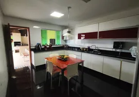 Foto 1 de Casa com 3 Quartos à venda, 260m² em Jardim Atlântico, Goiânia