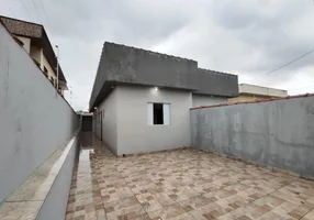 Foto 1 de Casa com 2 Quartos à venda, 64m² em Sabaúna, Itanhaém