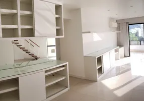 Foto 1 de Cobertura com 3 Quartos à venda, 155m² em Leblon, Rio de Janeiro