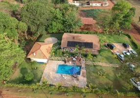 Foto 1 de Fazenda/Sítio com 3 Quartos à venda, 1718m² em Centro, Santo Antônio de Goiás