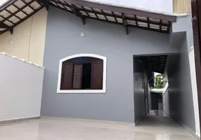 Foto 1 de Casa com 2 Quartos à venda, 10m² em Ivoty, Itanhaém