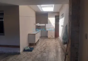 Foto 1 de Casa de Condomínio com 3 Quartos à venda, 500m² em Lapa, São Paulo