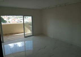 Foto 1 de Apartamento com 3 Quartos à venda, 128m² em Jardim Francano, Franca