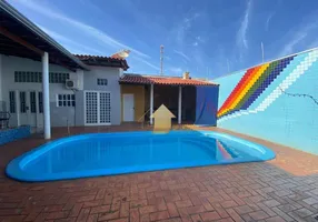 Foto 1 de Casa com 3 Quartos à venda, 180m² em Jardim Raphael, Bertioga