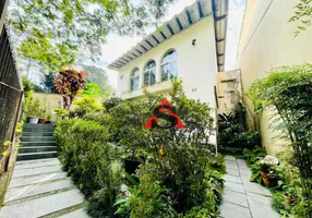 Foto 1 de Casa com 4 Quartos à venda, 256m² em Jardim da Saude, São Paulo