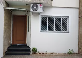 Foto 1 de Sobrado com 3 Quartos à venda, 100m² em Vila Feliz, São Paulo