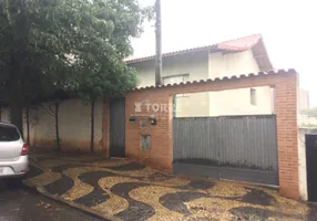 Foto 1 de Sobrado com 3 Quartos para alugar, 150m² em Nova Campinas, Campinas