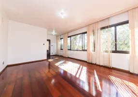 Foto 1 de Casa com 4 Quartos à venda, 223m² em Higienópolis, Porto Alegre